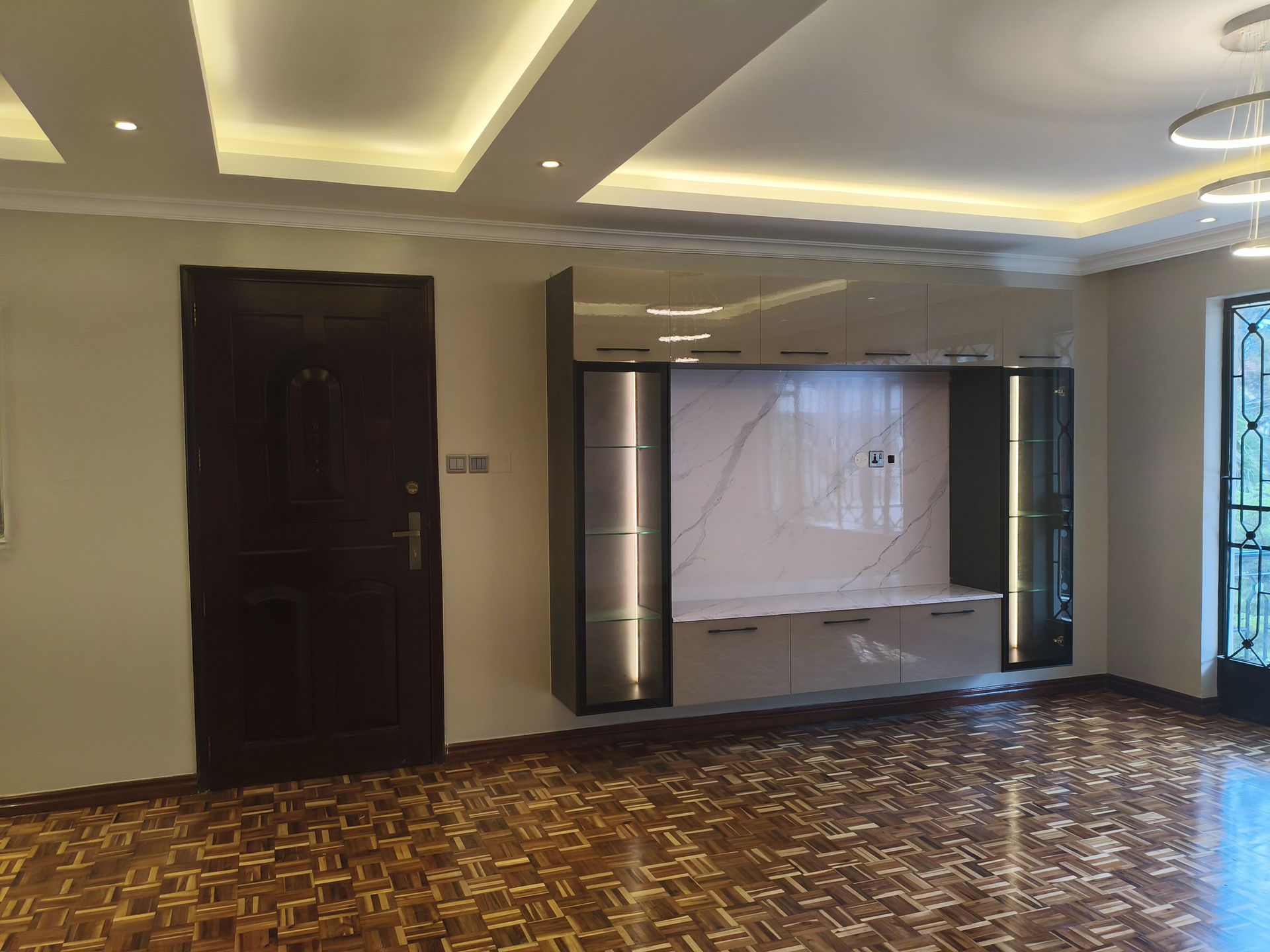 3 Bedroom Apartment — image 15