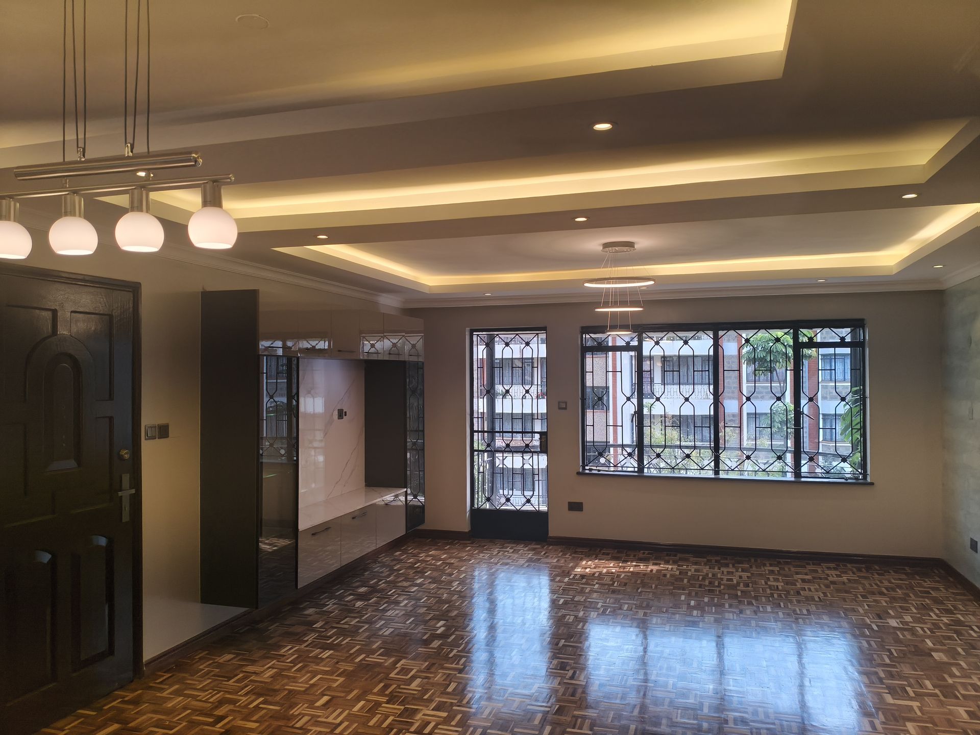3 Bedroom Apartment — image 14