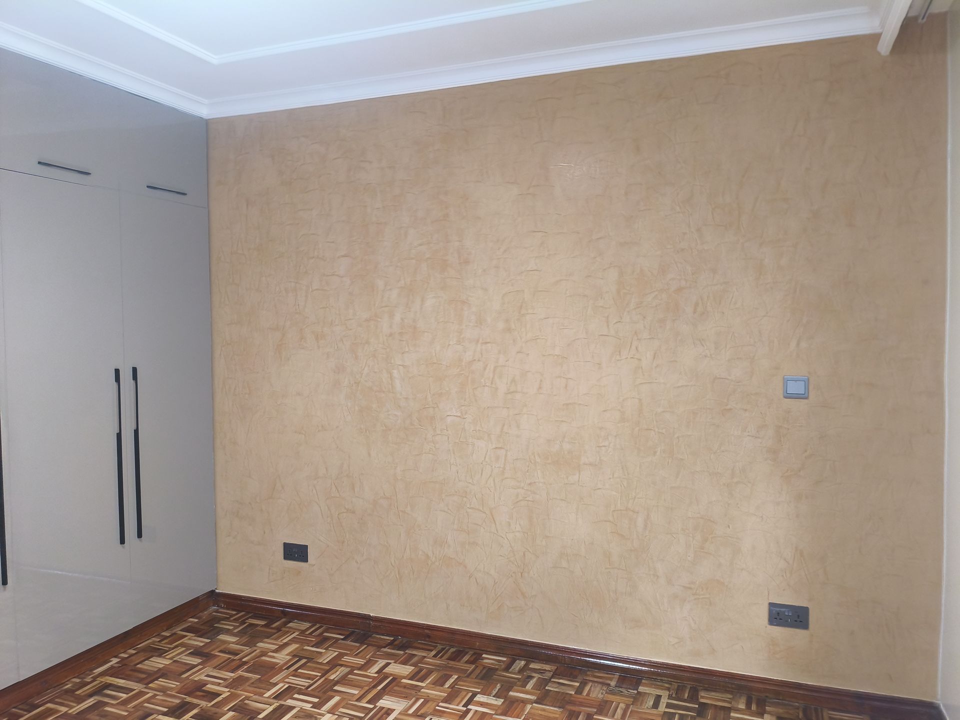 3 Bedroom Apartment — image 5