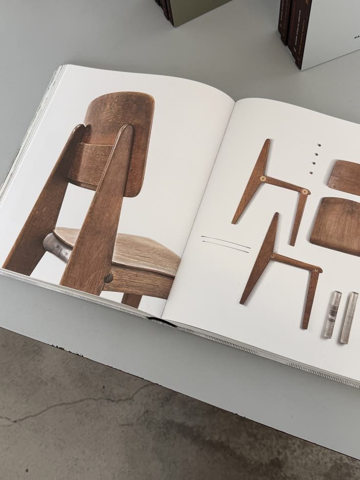 Open furniture book showing an assembled wooden chair beside an exploded diagram of its parts