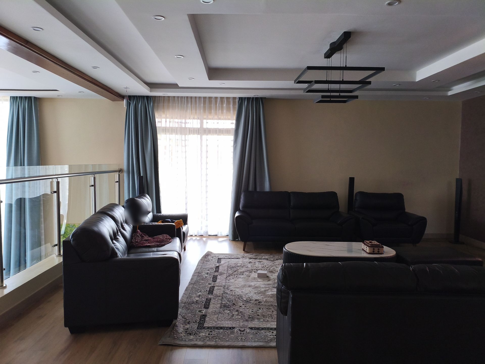 6 Bedroom Residential Home — Sitting