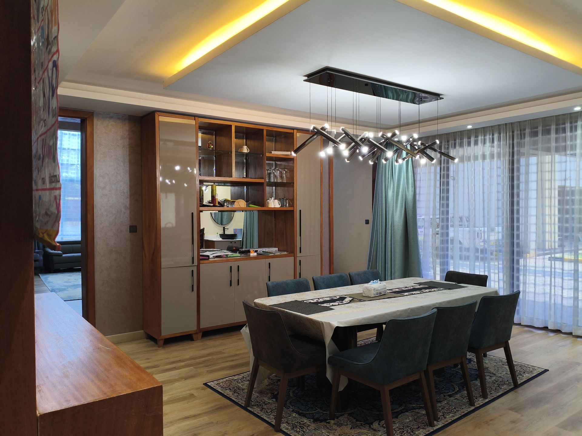 6 Bedroom Residential Home — Kitchen